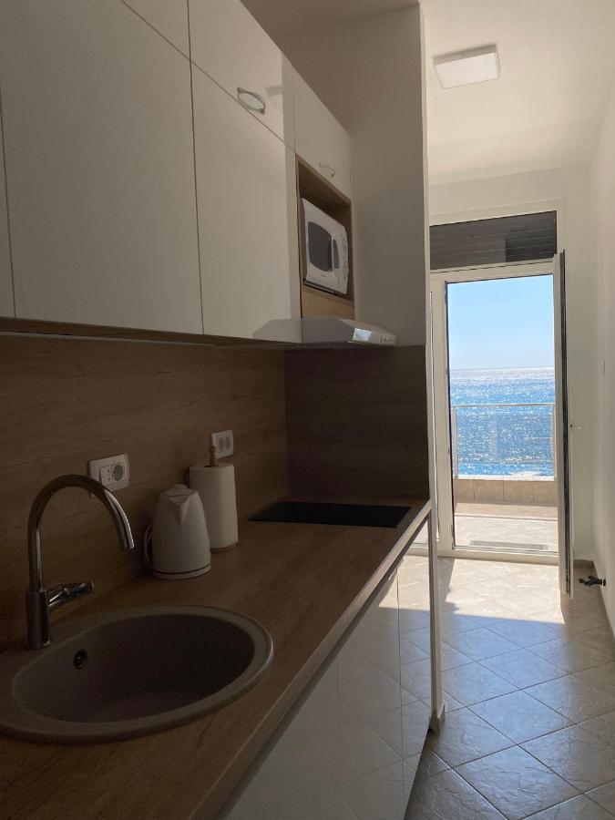 Acacia Apartmani Sutomore Exterior photo